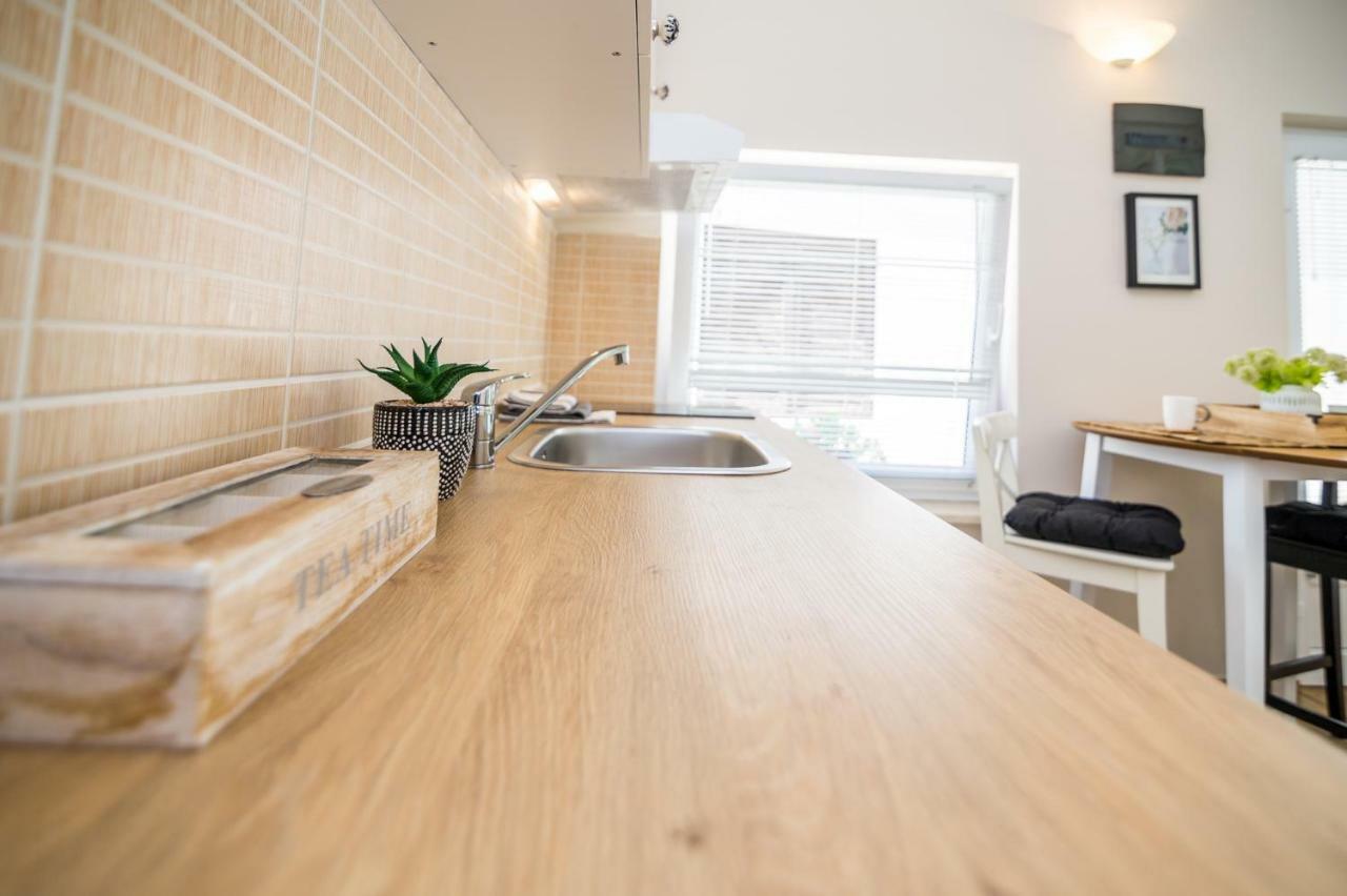 Apartments Terra ビオグラード・ナ・モル エクステリア 写真