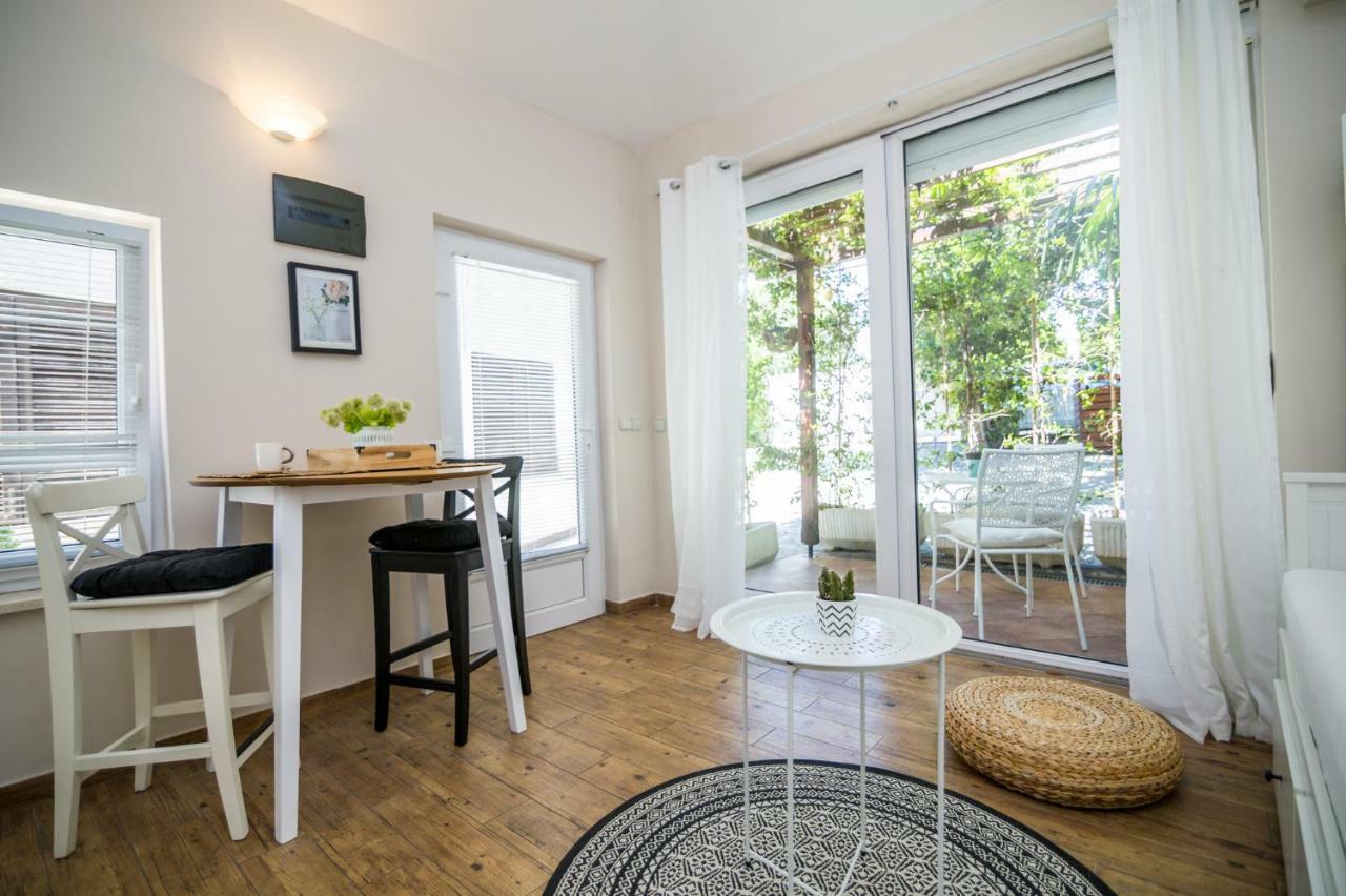 Apartments Terra ビオグラード・ナ・モル エクステリア 写真